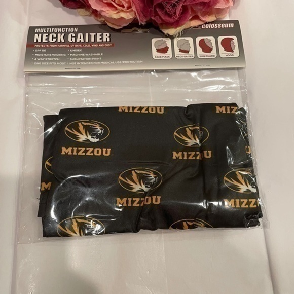 Neck Gaitor - Picture 2 of 3